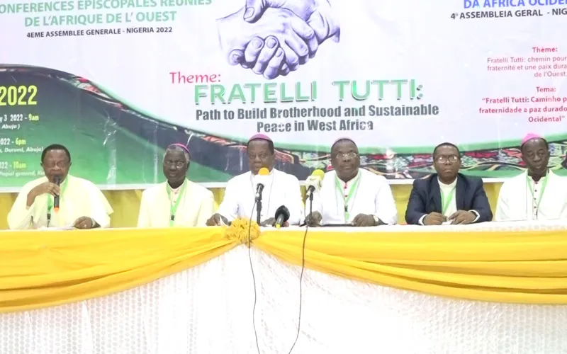 Members of RECOWA present their final communiqué to journalists in Abuja on 7 May 2022. Credit: ACI Africa