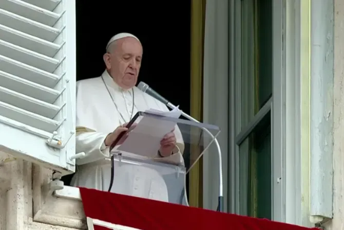 Pope Francis delivers his Angelus address at the Vatican, June 6, 2021./ Screenshot from Vatican News YouTube channel.