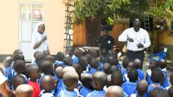 Sr. Margaret Lakop with pupils of Sacred Heart Nursery School in Juba during their visit to the Sudan and South Sudan Catholic Bishops Conference (SSCBC) Secretaria on Wednesday 28 September 2022. Credit: CRN