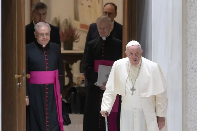 Pope Francis arriving at the general audience at the Vatican, Dec. 14, 2022 | Daniel Ibáñez / CNA