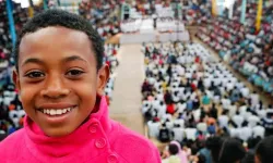 Catholics gather for Sunday Mass with the Akamasoa Community of Good Friends in Antananarivo, Madagascar, Feb. 27, 2020. (photo: godongphoto / Shutterstock)