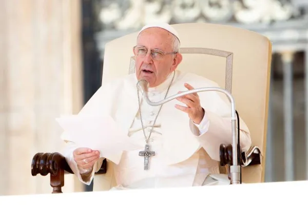 Pope Francis: Judge your own heart first – not that of those in need