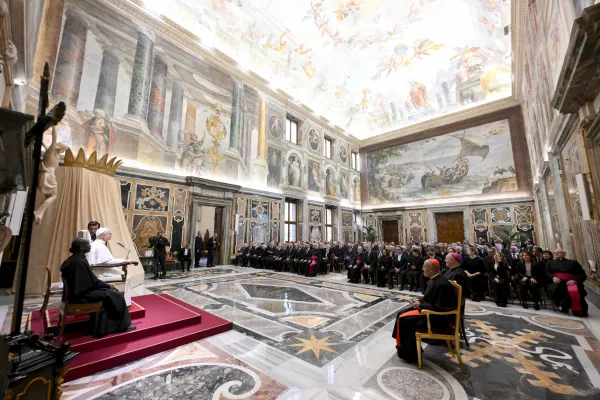 Pope Leo XIV Calls for Promoting "cultural diplomacy" to Overcome Borders and Prejudices