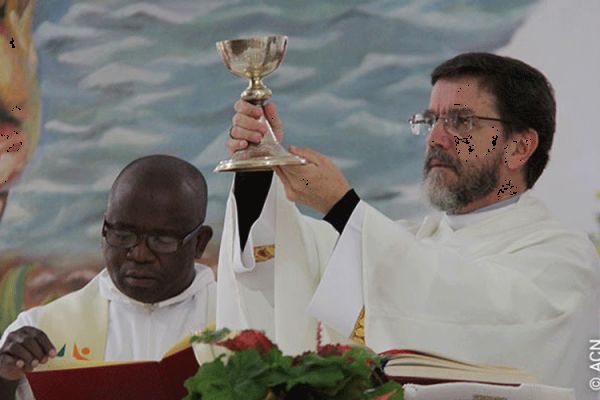 Bishop Luiz Fernando Lisboa of Pemba Diocese, Mozambique / ACN