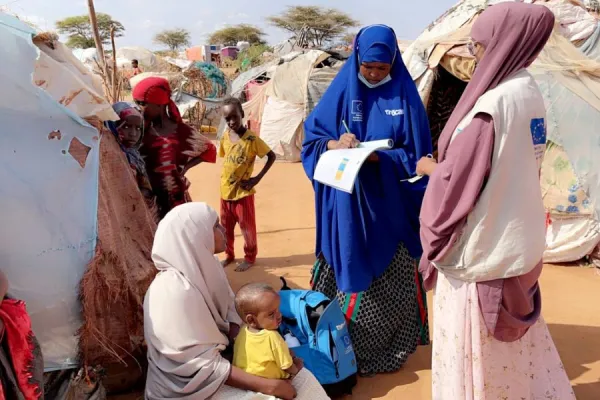 Trócaire's community health workers conducting health screenings in Dollow, Somalia. Credit: Trócaire