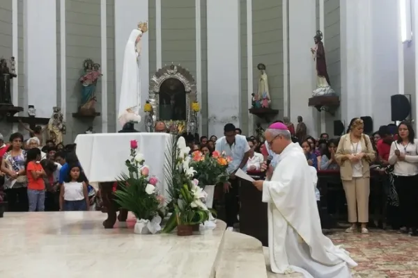 Pope Leo XIV’s Prayer of Consecration to Our Lady of Fátima 