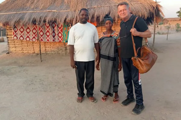 Johan Viljoen, Director of Denis Hurley Peace Institute (DHPI) on his visit to Nampula in Mozambique. Credit: Denis Hurley Peace Institute