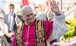Pope Leo XIV waves during a meeting with the mayor of Rome at the base of the stairs of Campidoglio City Hall on May 25, 2025. | Credit: Rocco Pettini/Shutterstock