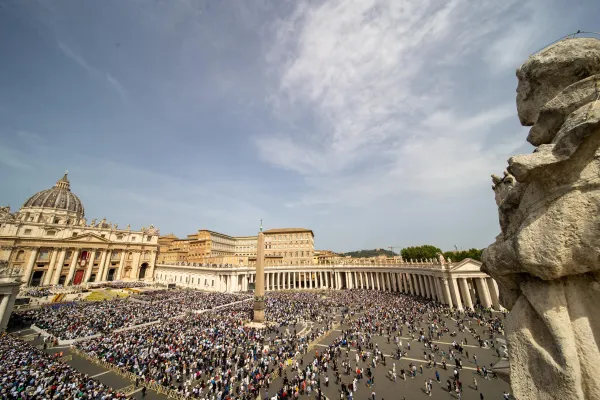 What Happens during the Nine Days of Mourning for the Pope? CNA Explains