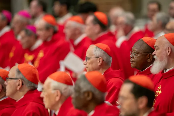 College of Cardinals Asks for Prayers ahead of May 7 Papal Conclave
