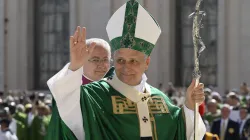 Pope Leo XIV waves to pilgrims gathered for the Mass for the Jubilee of Catechists on Sept. 28, 2025, in St. Peter’s Square at the Vatican. / Credit: Vatican Media