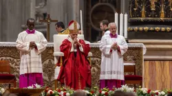 Pope Leo XIV prays during a Mass on Oct. 27, 2025, marking both the start of the academic year at Rome’s pontifical universities and the opening day of the Jubilee of the World of Education. / Credit: Daniel Ibañez/CNA