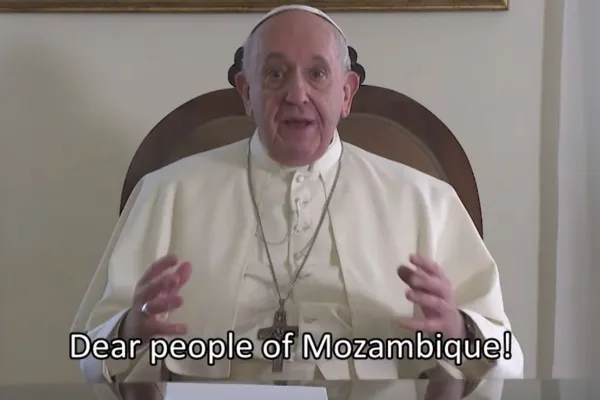 “I long for the moment I will meet you”: Pope Francis to Mozambicans