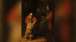 Using Rembrandt’s oil painting “Return of the Prodigal Son” as a source of inspiration for his April 16, 2025, catechesis, the Holy Father said God’s love is like that of a father who goes out in search of his lost children. / Credit: Rembrandt, Public domain, via Wikimedia Commons