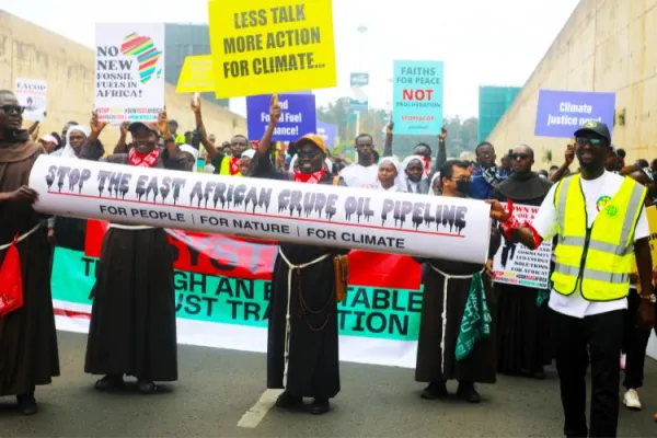 Interfaith Youths in Kenya End Convention with “pledge to reduce our Carbon footprint”