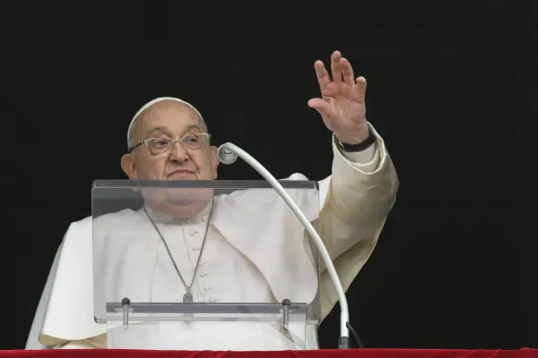 Pope Francis Thanks Mediators for Brokering Latest Cease-fire Deal in Gaza  
