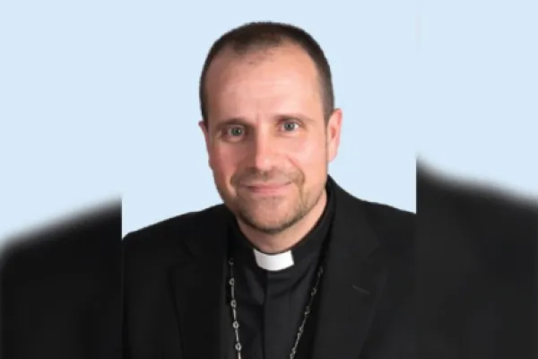 After Being Dispensed, 54-Year-Old Spanish Catholic Bishop Emeritus Marries in the Church