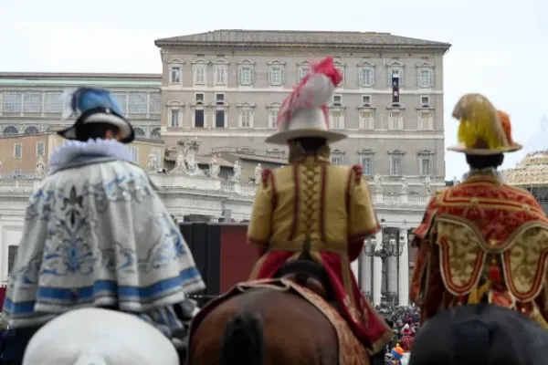 Pope Francis: The Three Kings Found God in Poverty