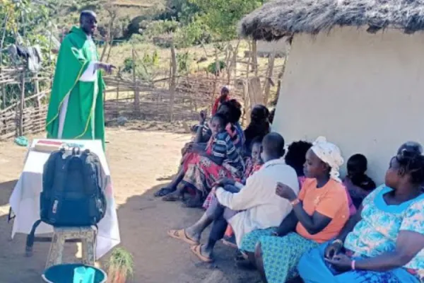 Catholic Priest in Kenya Assaulted by Mob for Attempting to Rescue Girls from FGM