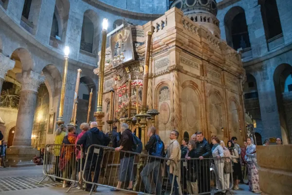 The Edicule of the Holy Sepulcher, which contains the venerated tomb, inside the Basilica of the Holy Sepulchre in Jerusalem. | Credit: Marinella Bandini